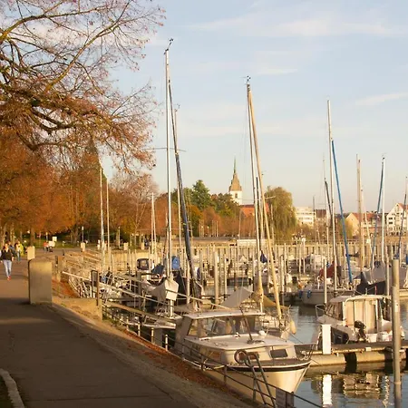 Seenah Lägenhet Friedrichshafen